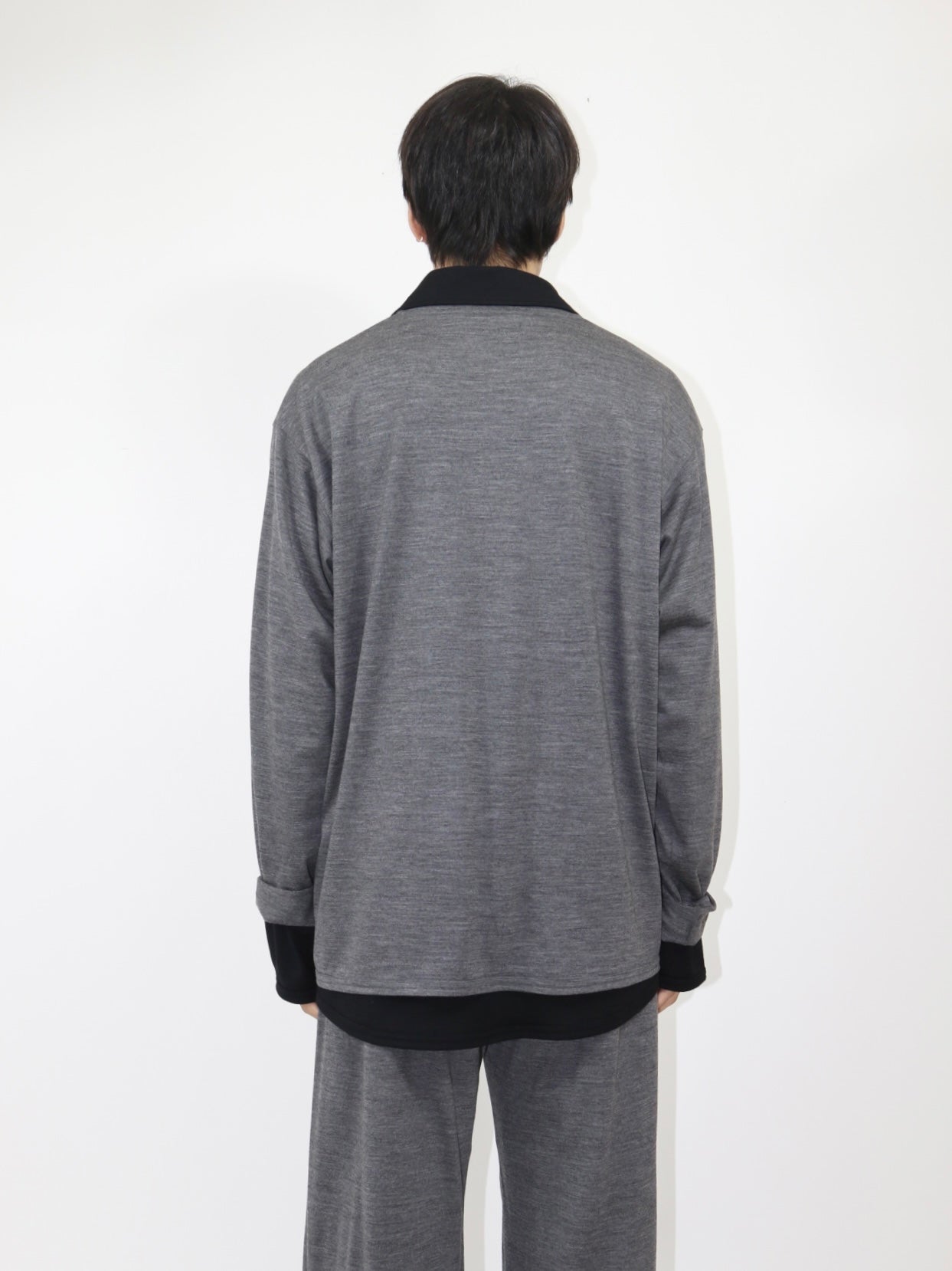 MERINO V NECK【A-107】MID GREY