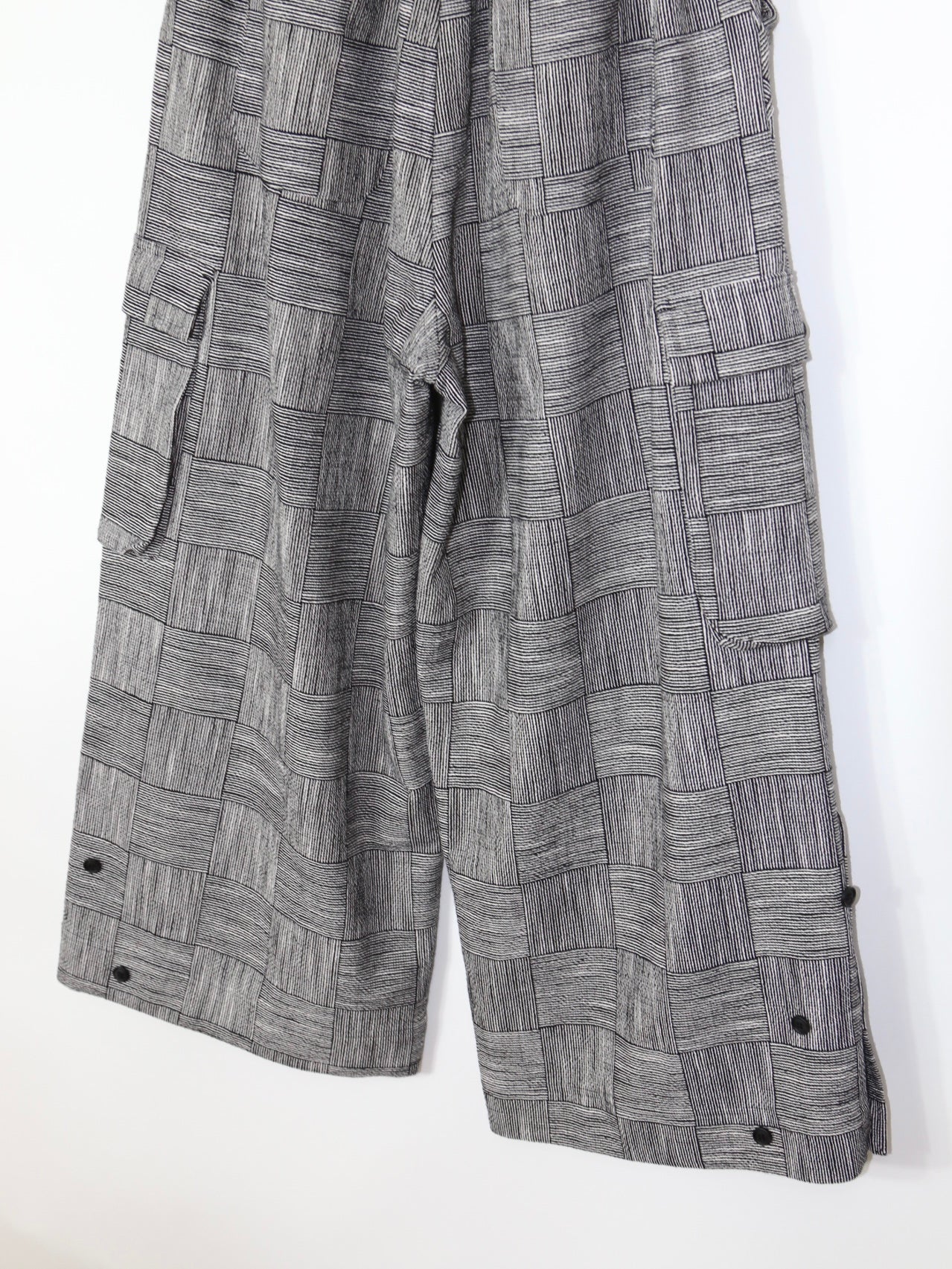 EASY CARGO PANTS【O19TR5】BLACK&WHITE