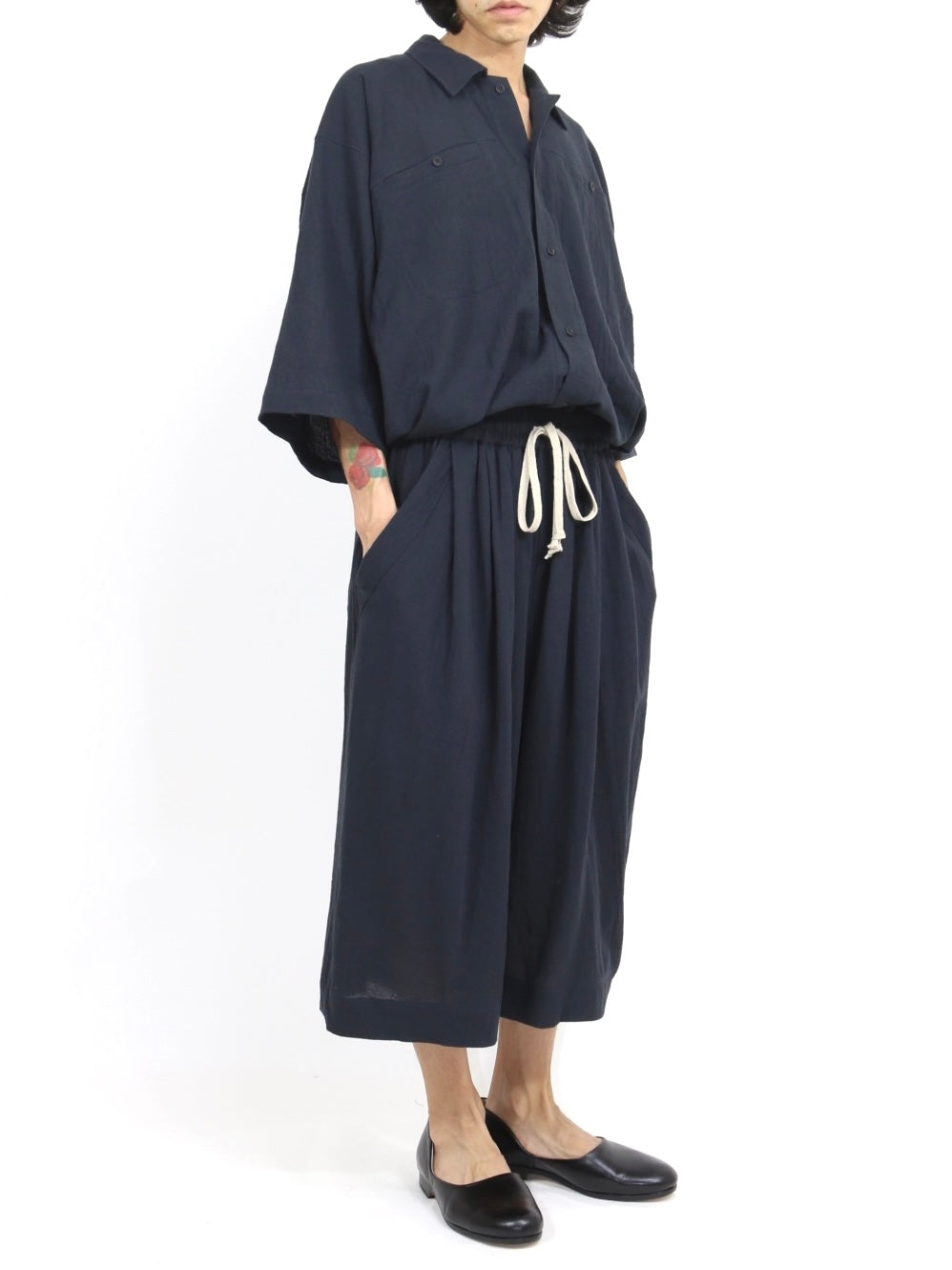 WIDE SHORT PANTS【O21TR1】MIDNIGHT