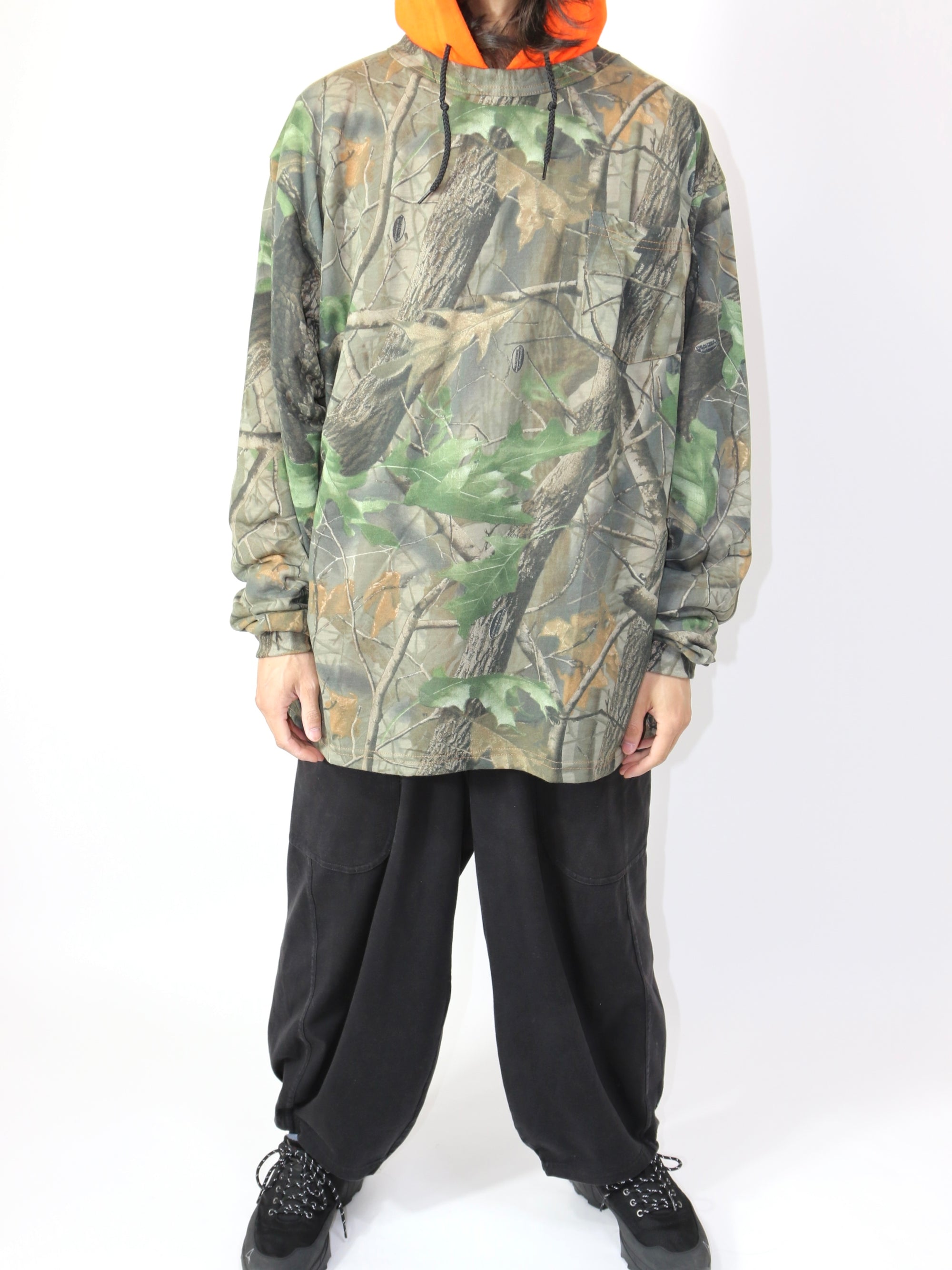 DS real tree long sleeve tee C