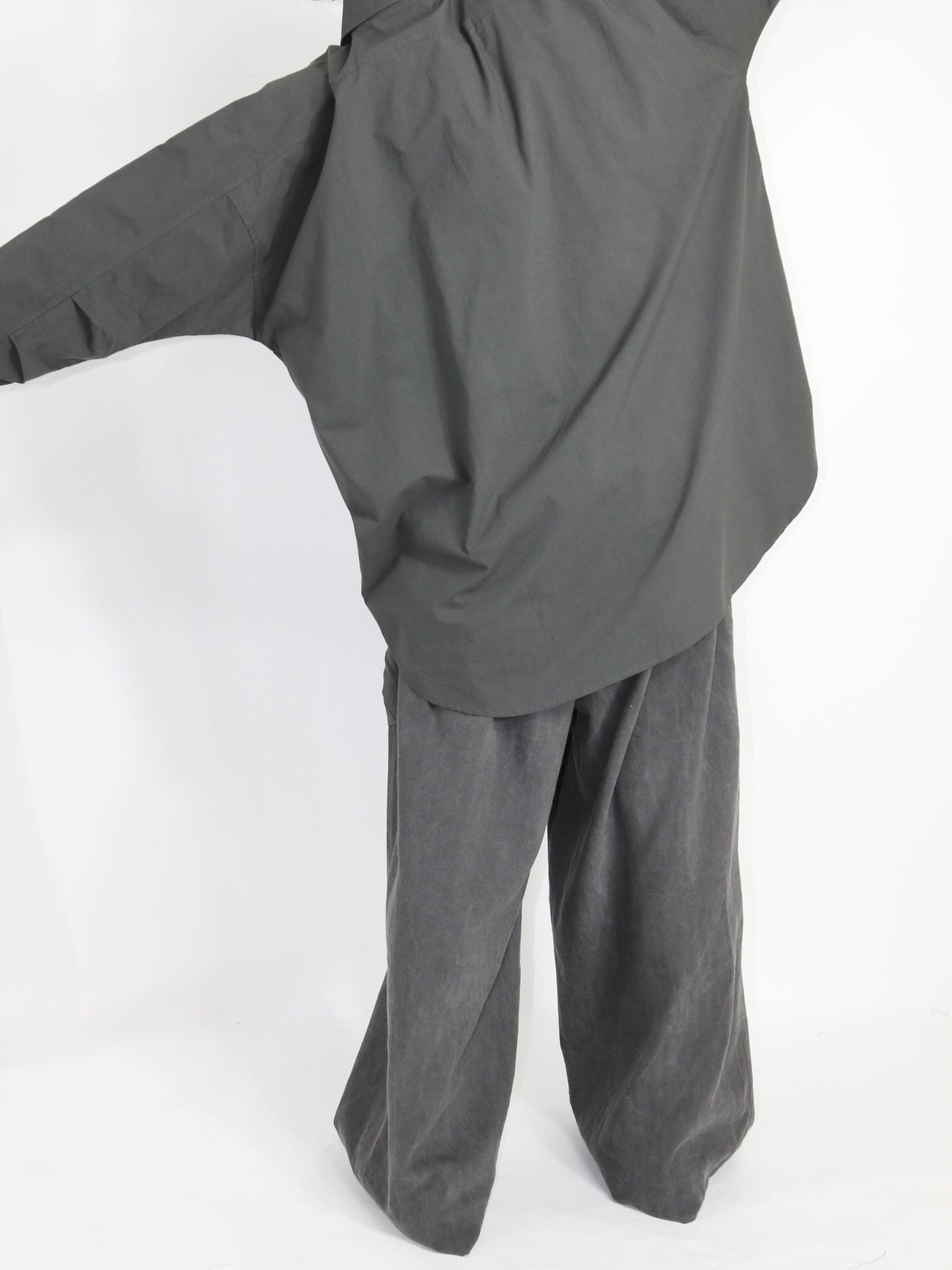 WIDE EASY SHIRT【O20SRT1】DK GREY