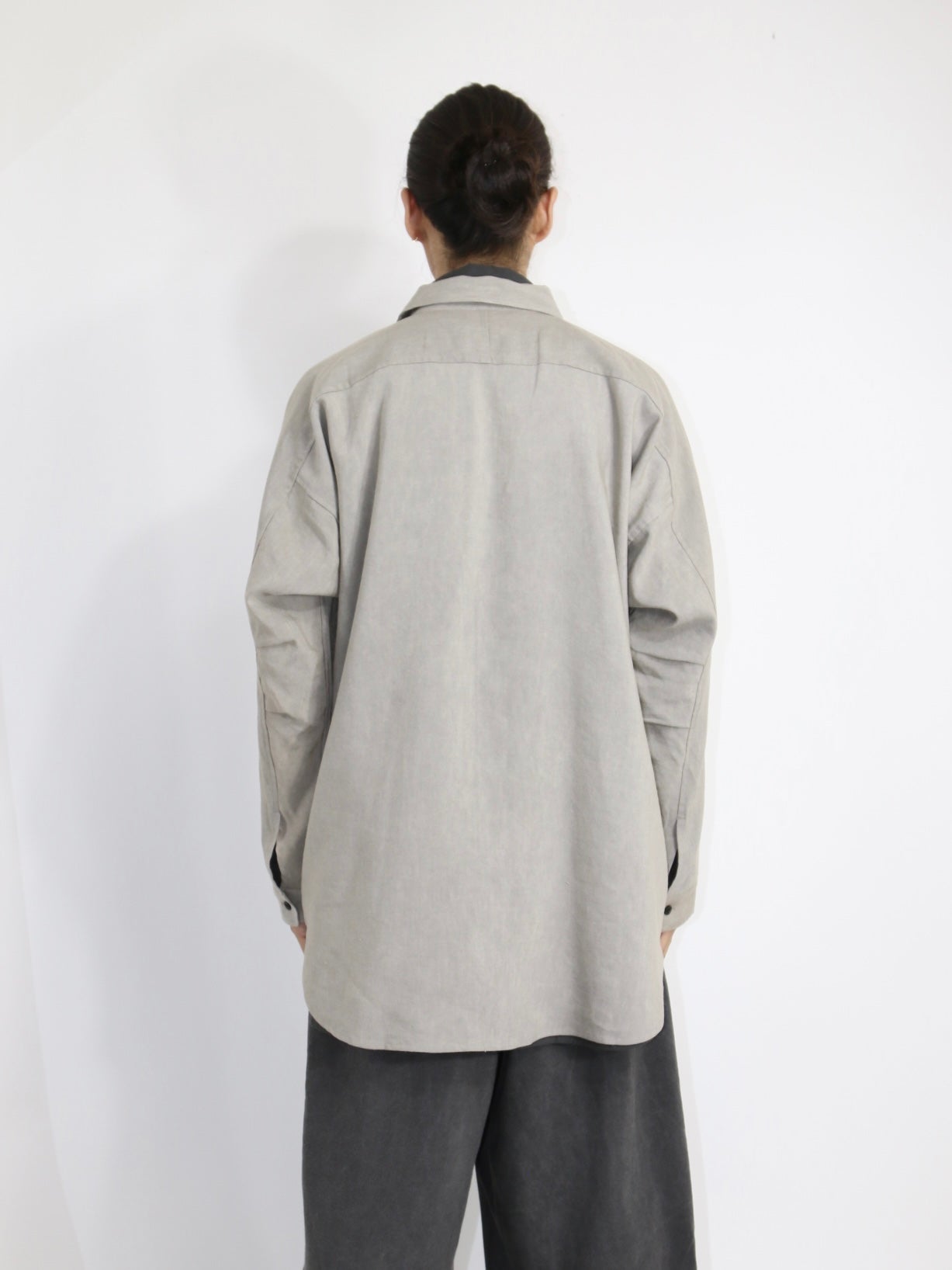 WIDE EASY SHIRT【O20SRT1】SUMI GREY