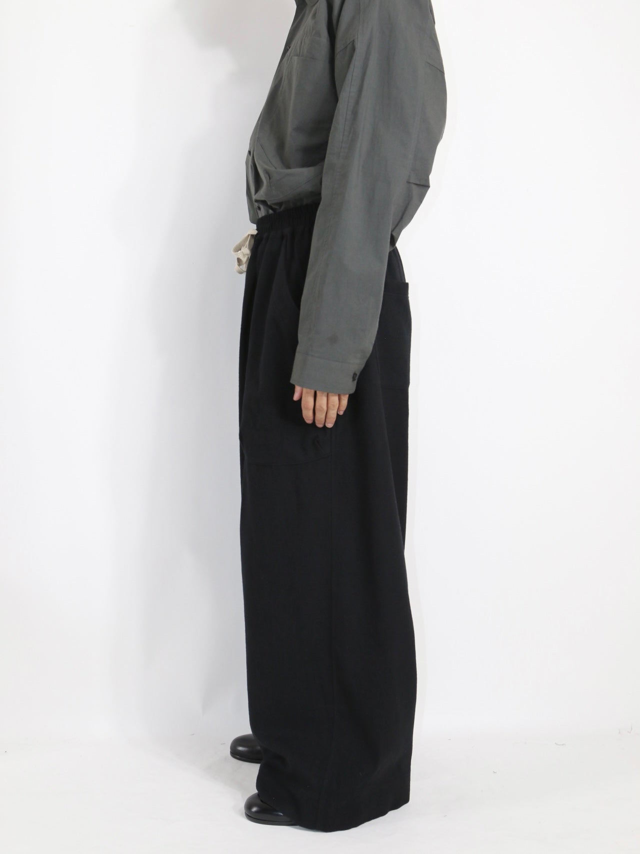 WIDE EASY PANTS【O20TR1】BLACK