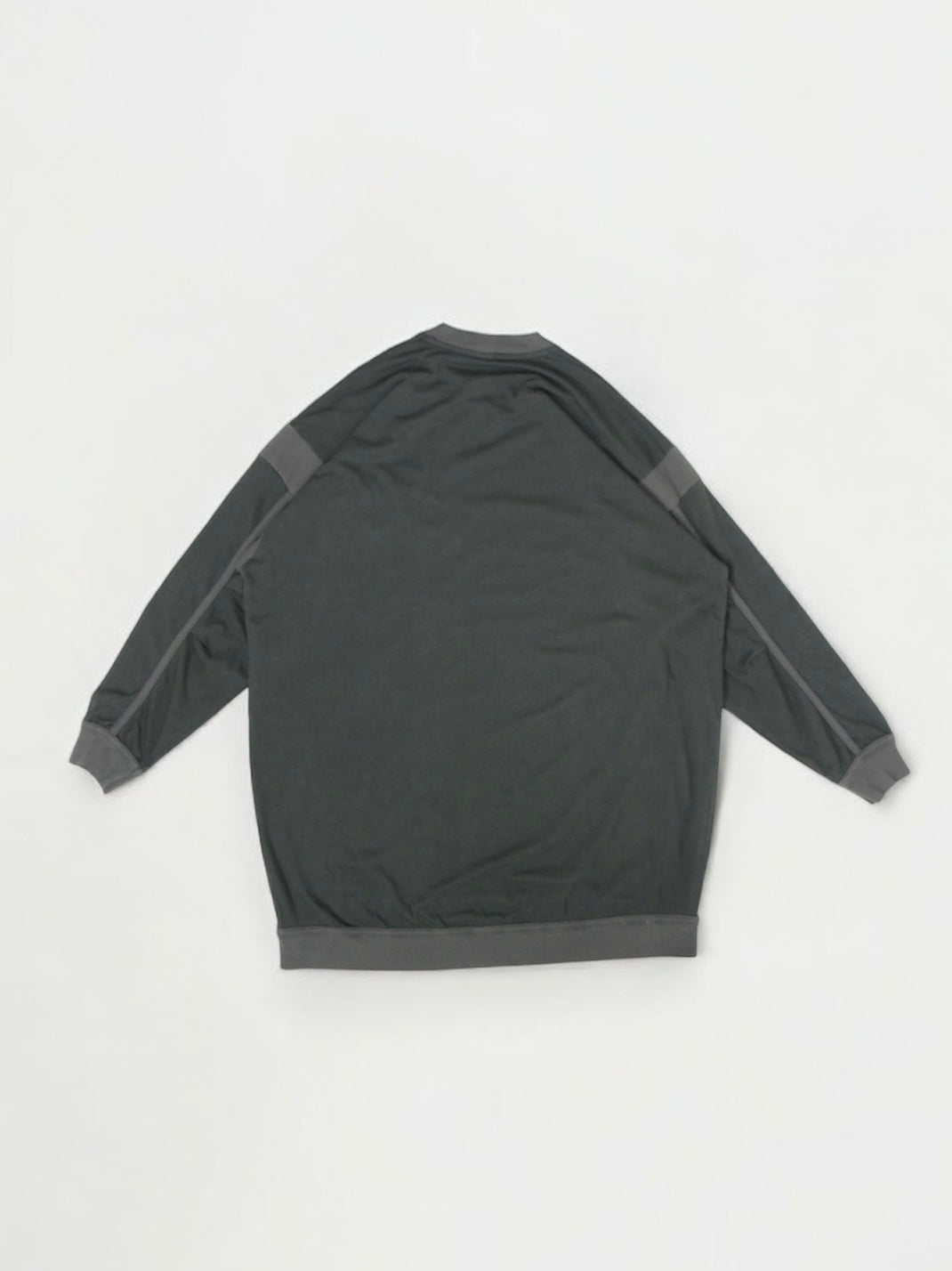 BIG POCKET TEE【O20TS2】OFF BLACK