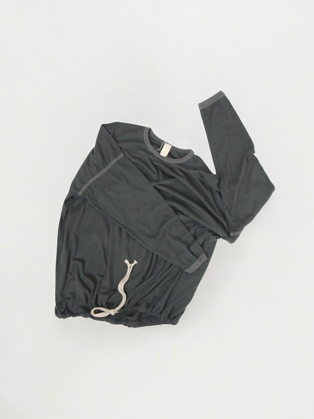 LONG SLEEVE BALLOON TEE【O20TS1】OFF BLACK