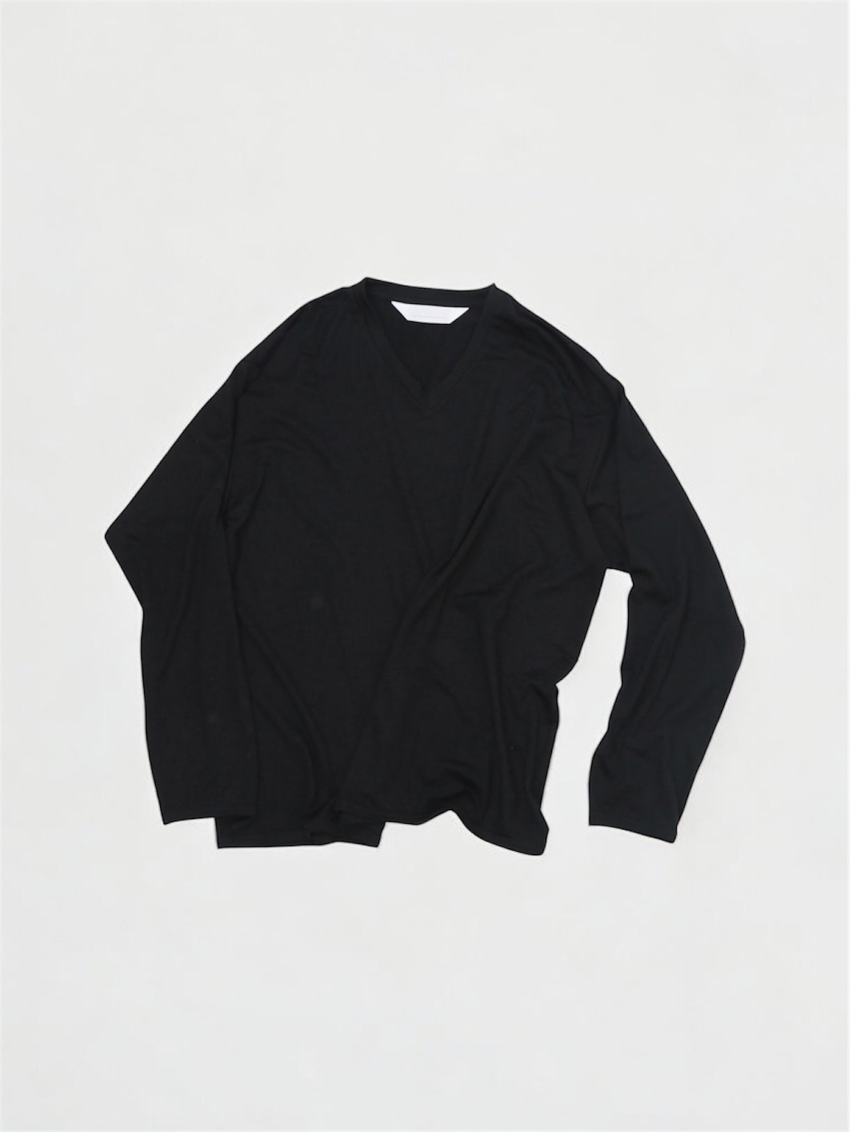 MERINO V NECK【A-107】BLACK