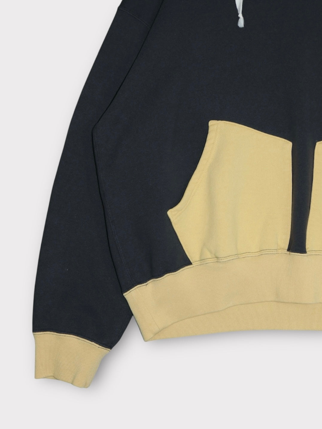 AFTER HOODED SWEAT【A114】OFF BLACK/AGING GOLD