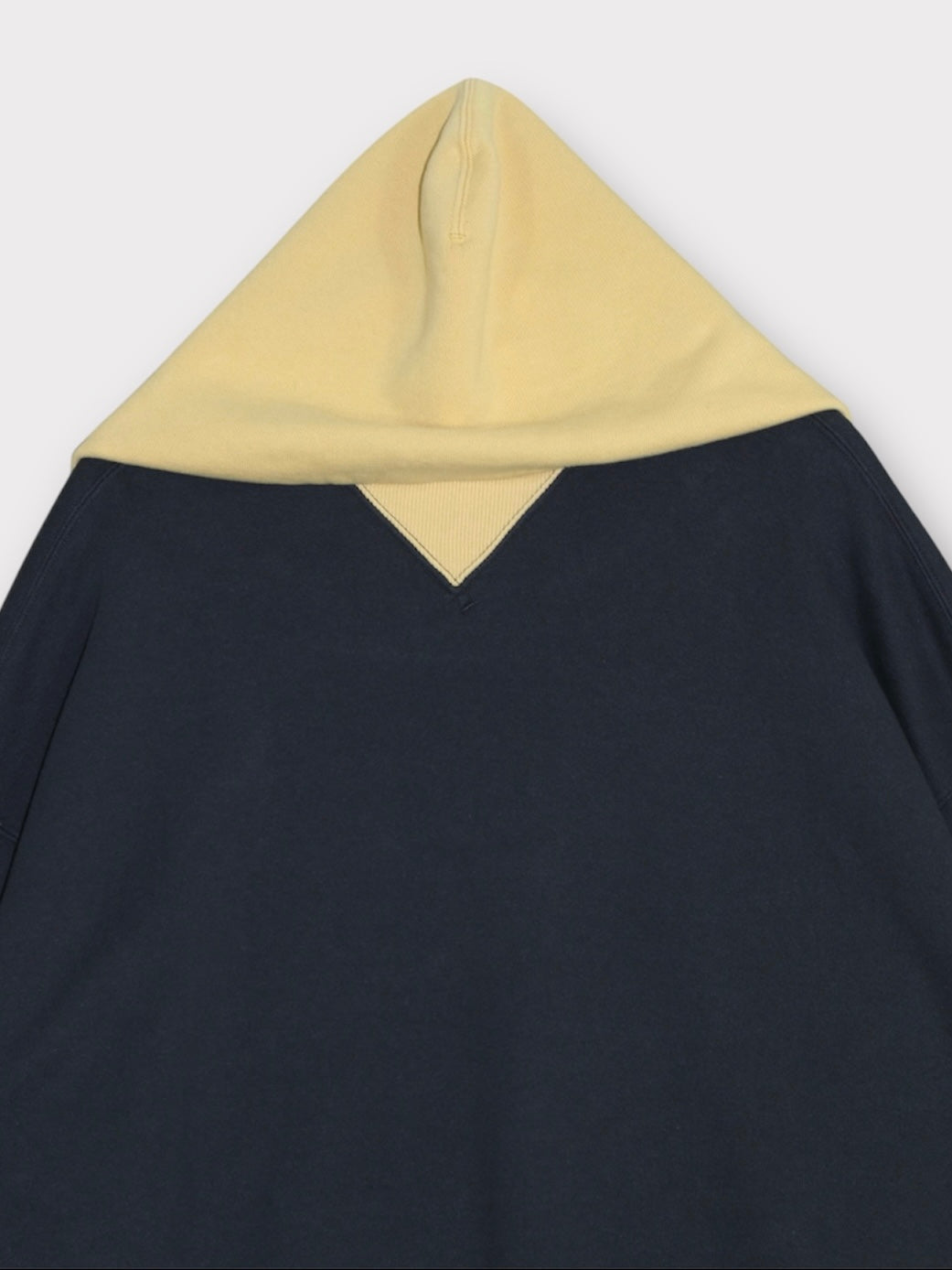 AFTER HOODED SWEAT【A114】OFF BLACK/AGING GOLD